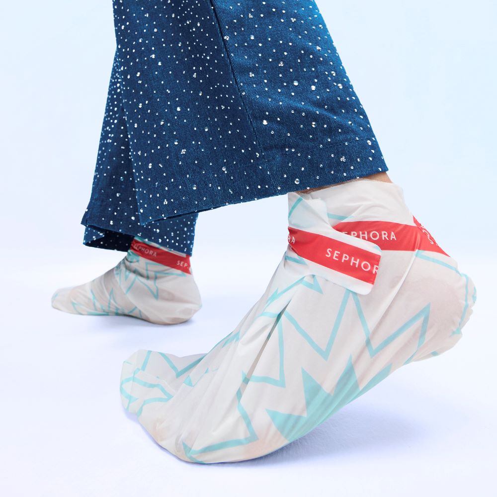 NOURISHING AND REPAIRING FOOT MASKS (MASCARILLAS PARA PIES)